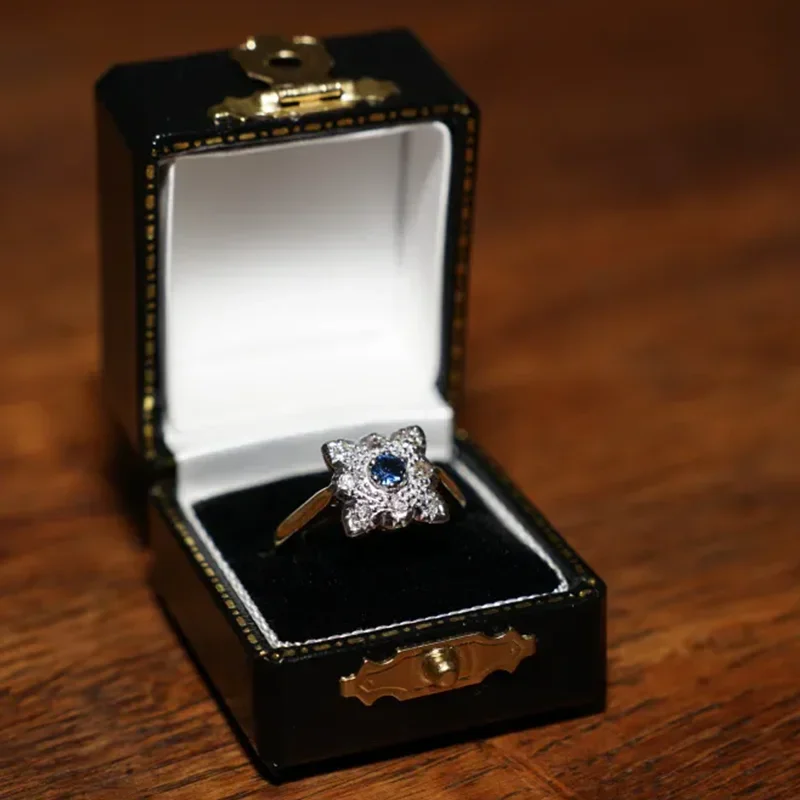 Vintage Jewellery Christophers Tamworth